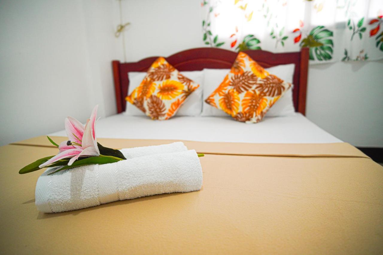 Amparo'S Tourist Inn - Coron Zewnętrze zdjęcie