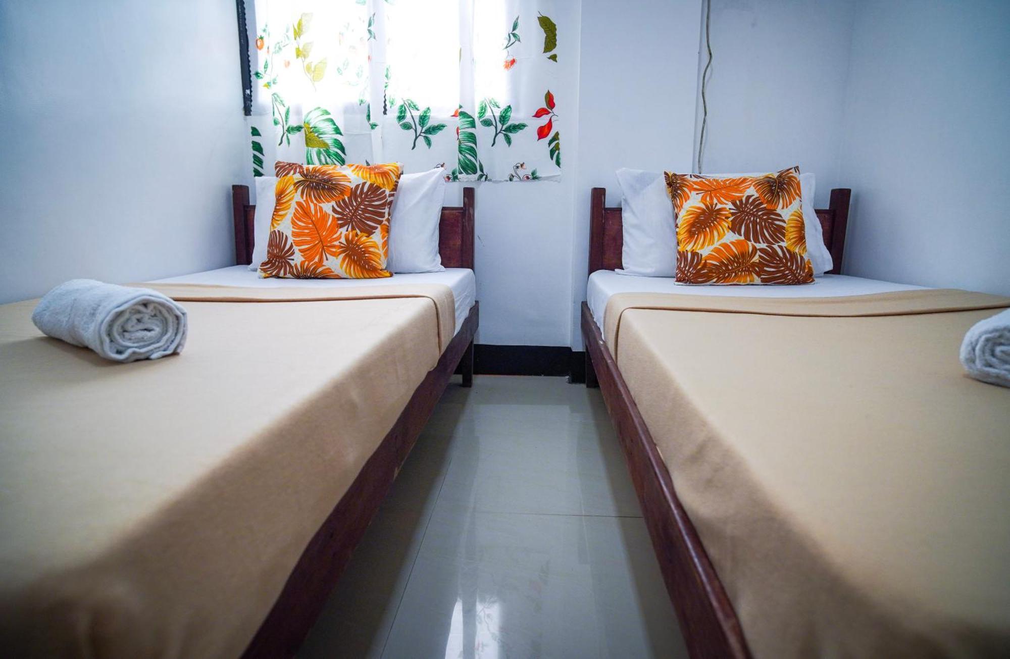 Amparo'S Tourist Inn - Coron Zewnętrze zdjęcie