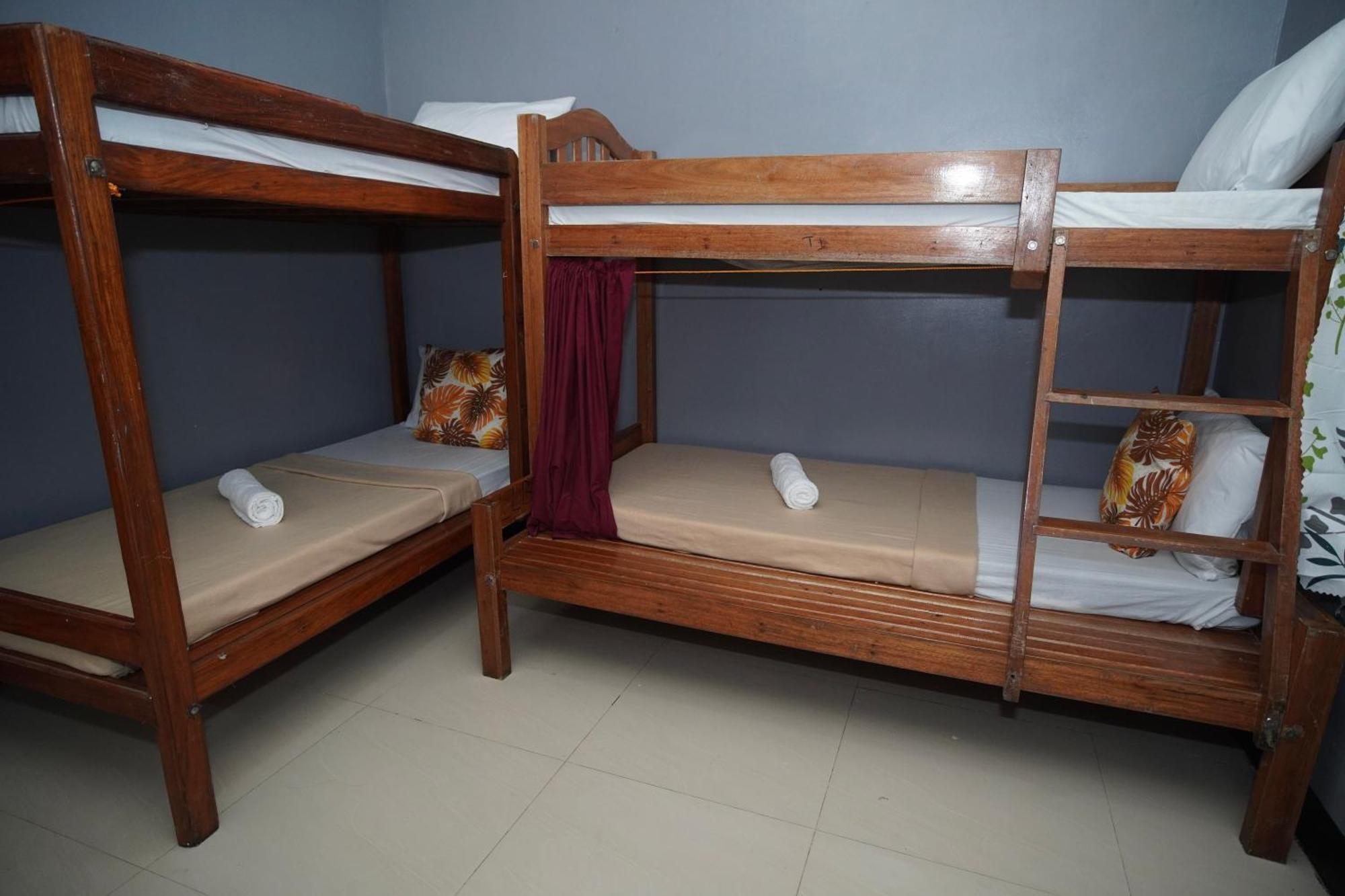Amparo'S Tourist Inn - Coron Zewnętrze zdjęcie
